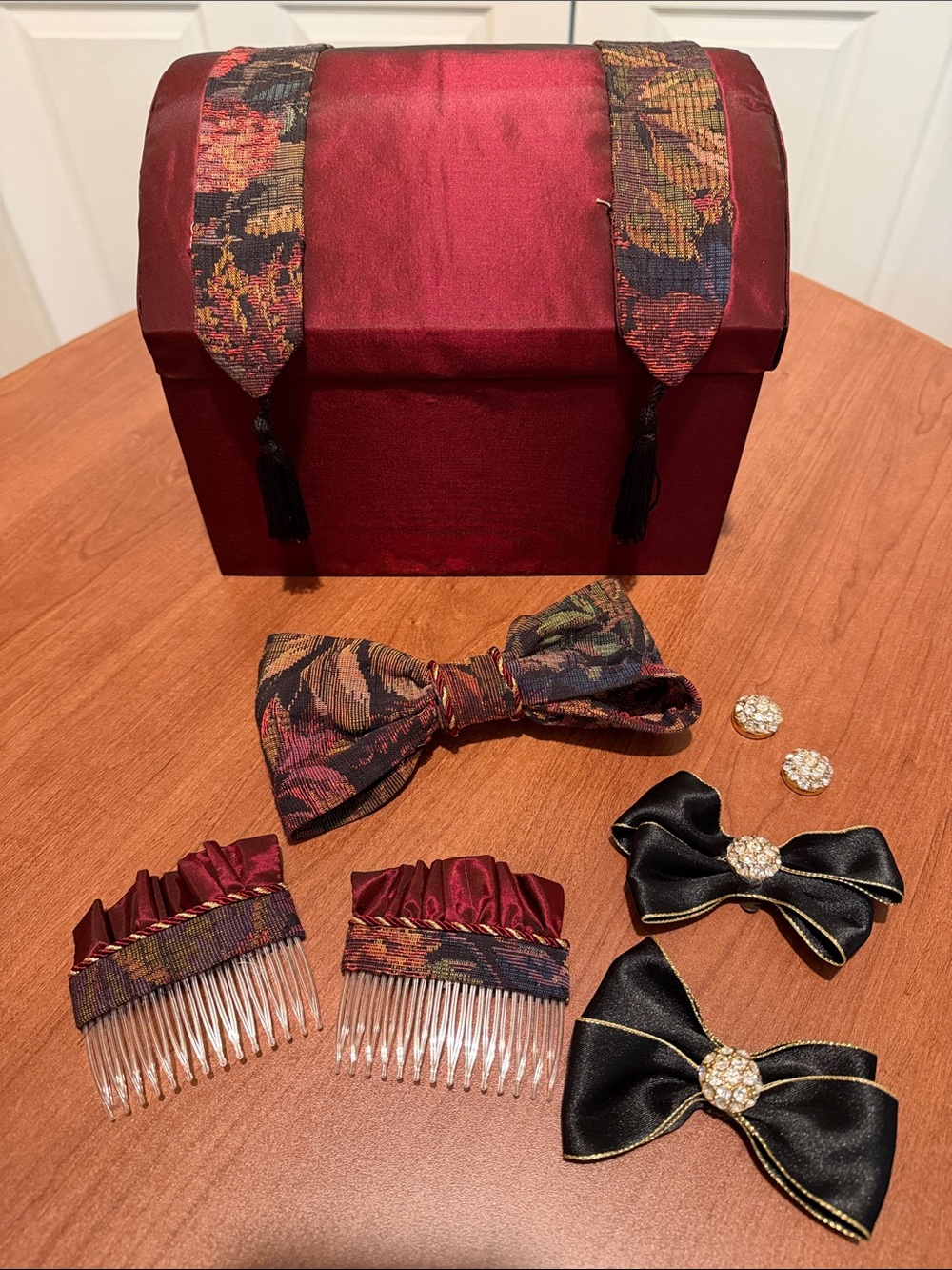 Vintage Victoria’s Secret Hair & Shoe Accessories in Fabric Gift Box